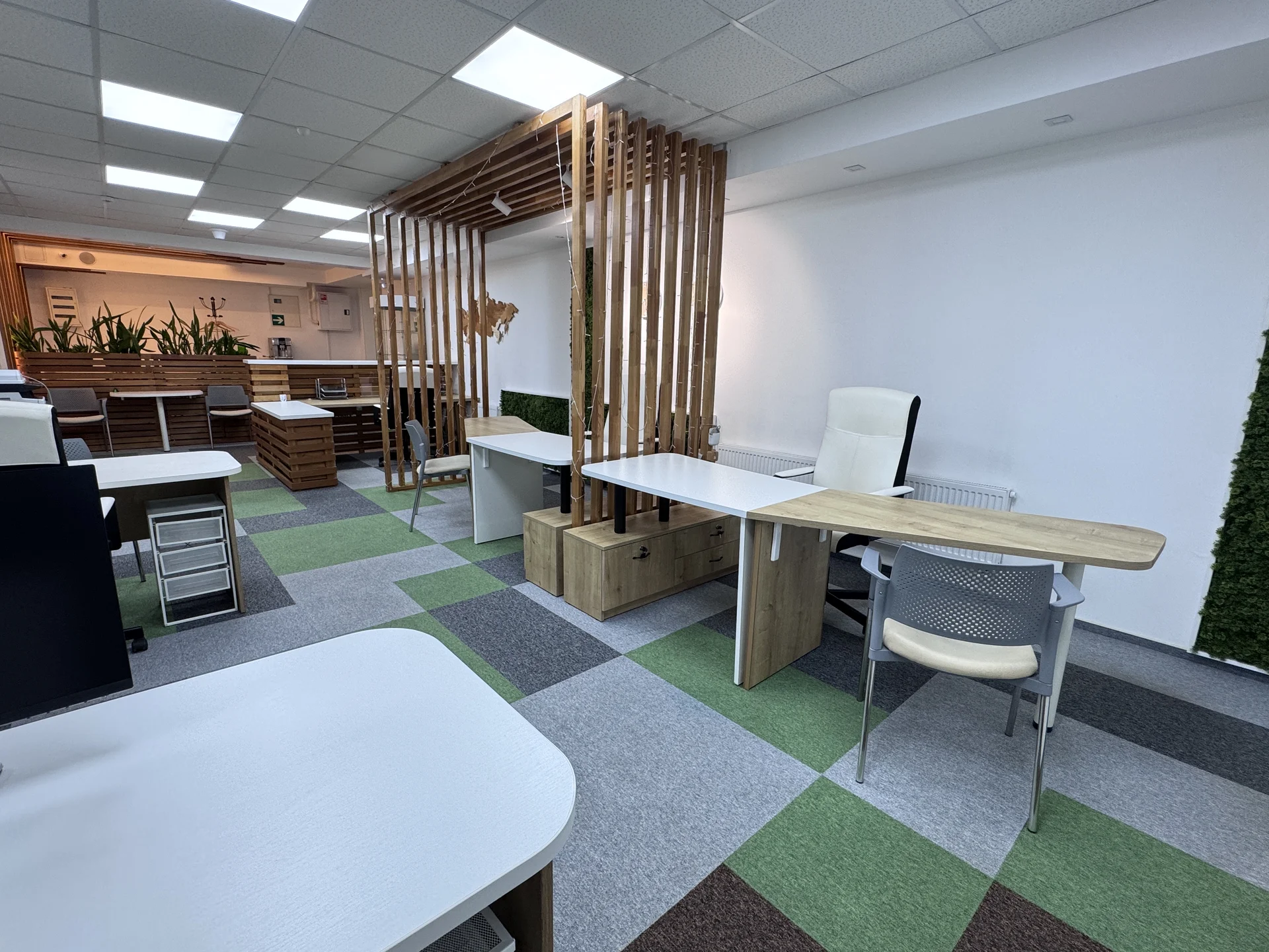 Современный офис OpenSpace, в стиле Яндекса и Авит - миниатюра 13