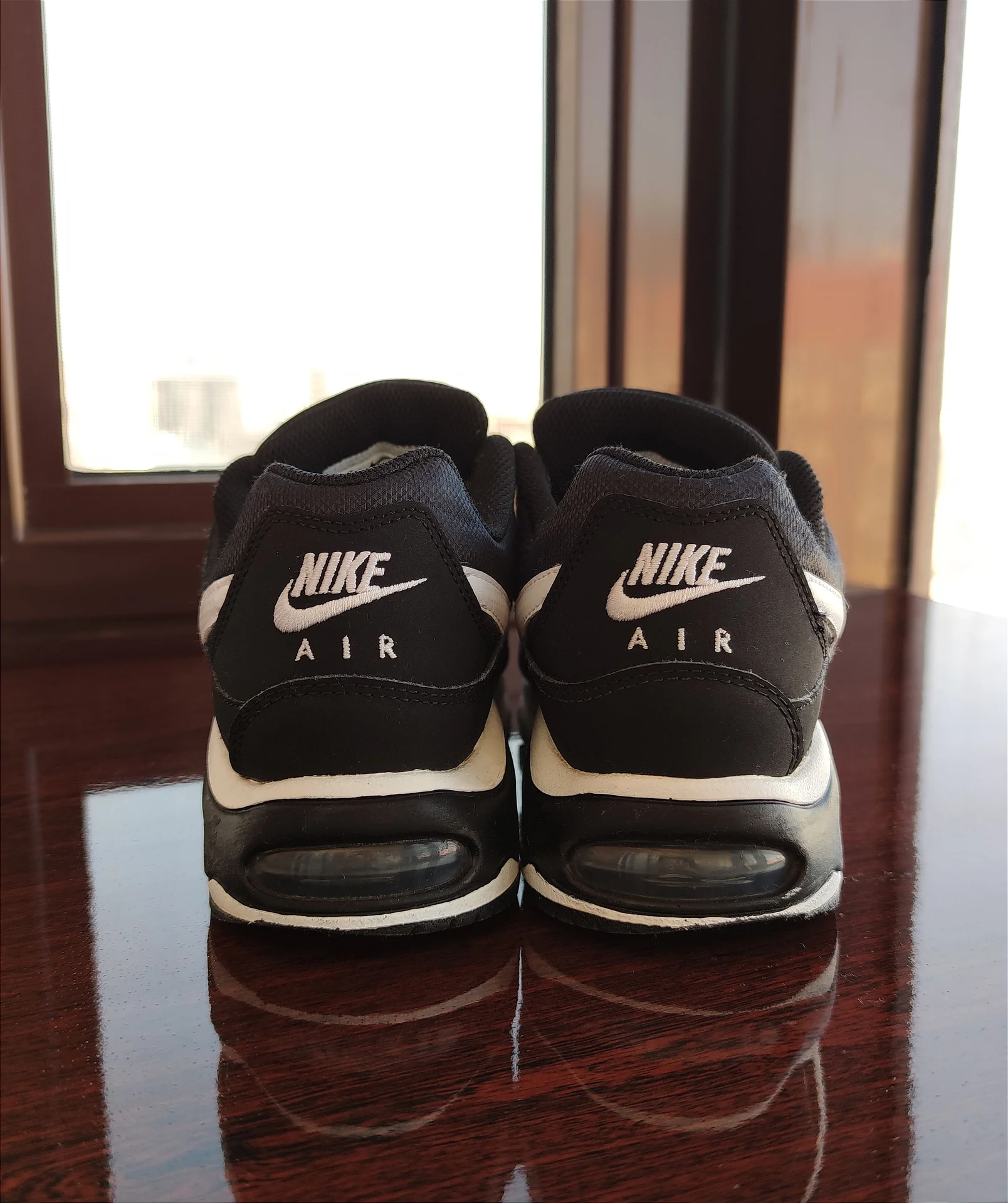 Кроссовки Air MAX - миниатюра 2