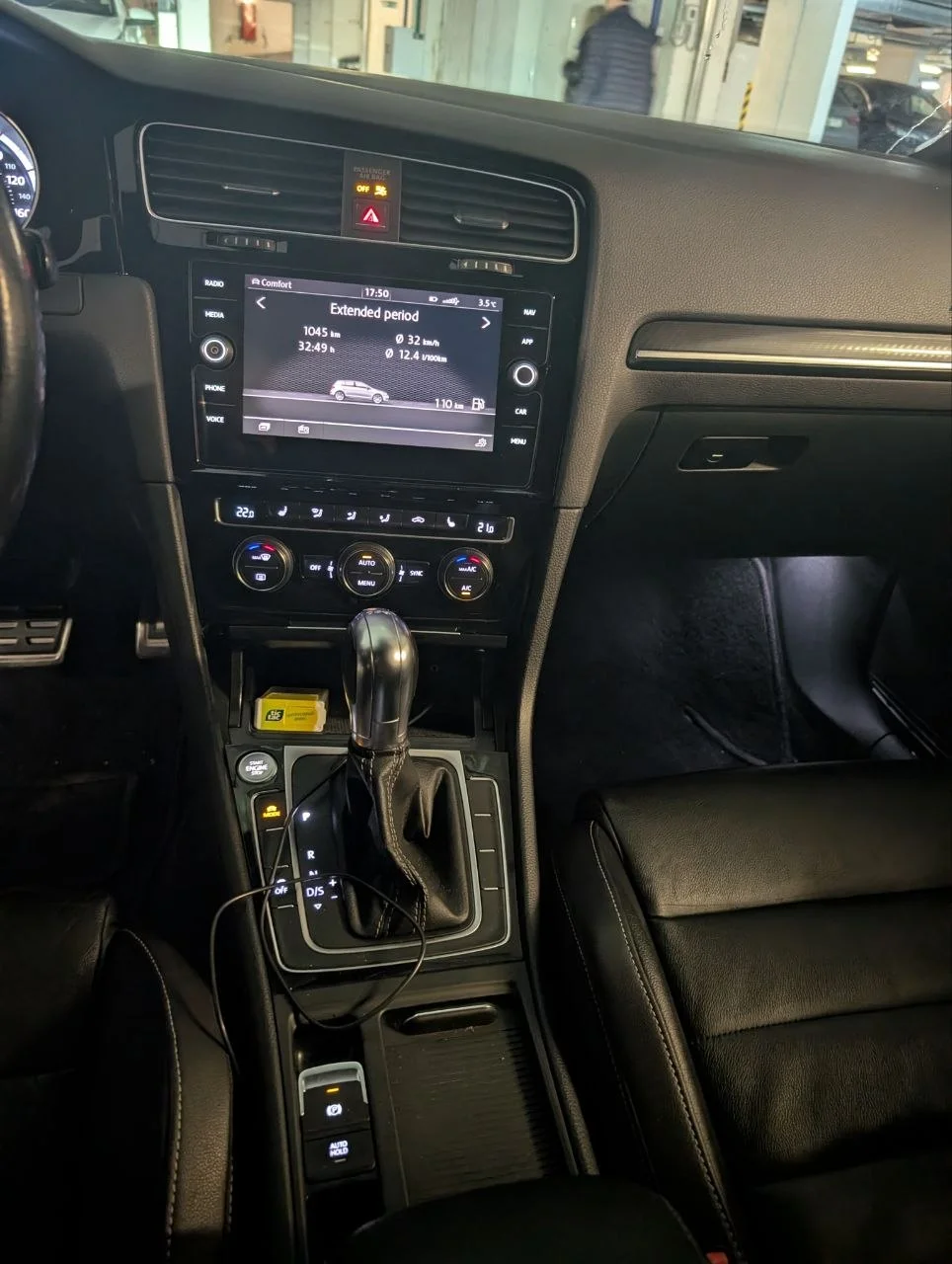 Volkswagen Golf R VII - миниатюра 2