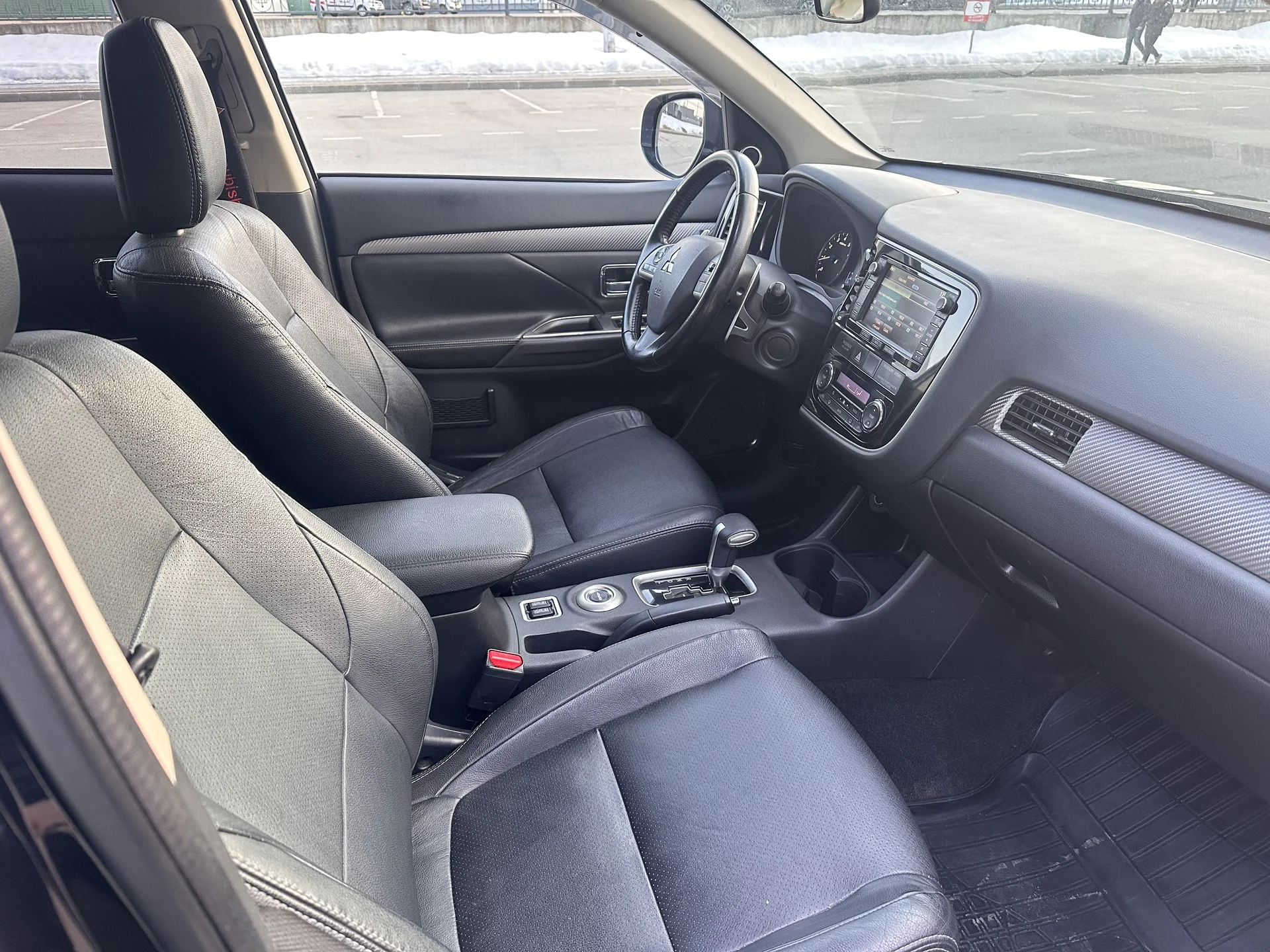 Mitsubishi outlander 2.4 2012 - миниатюра 10