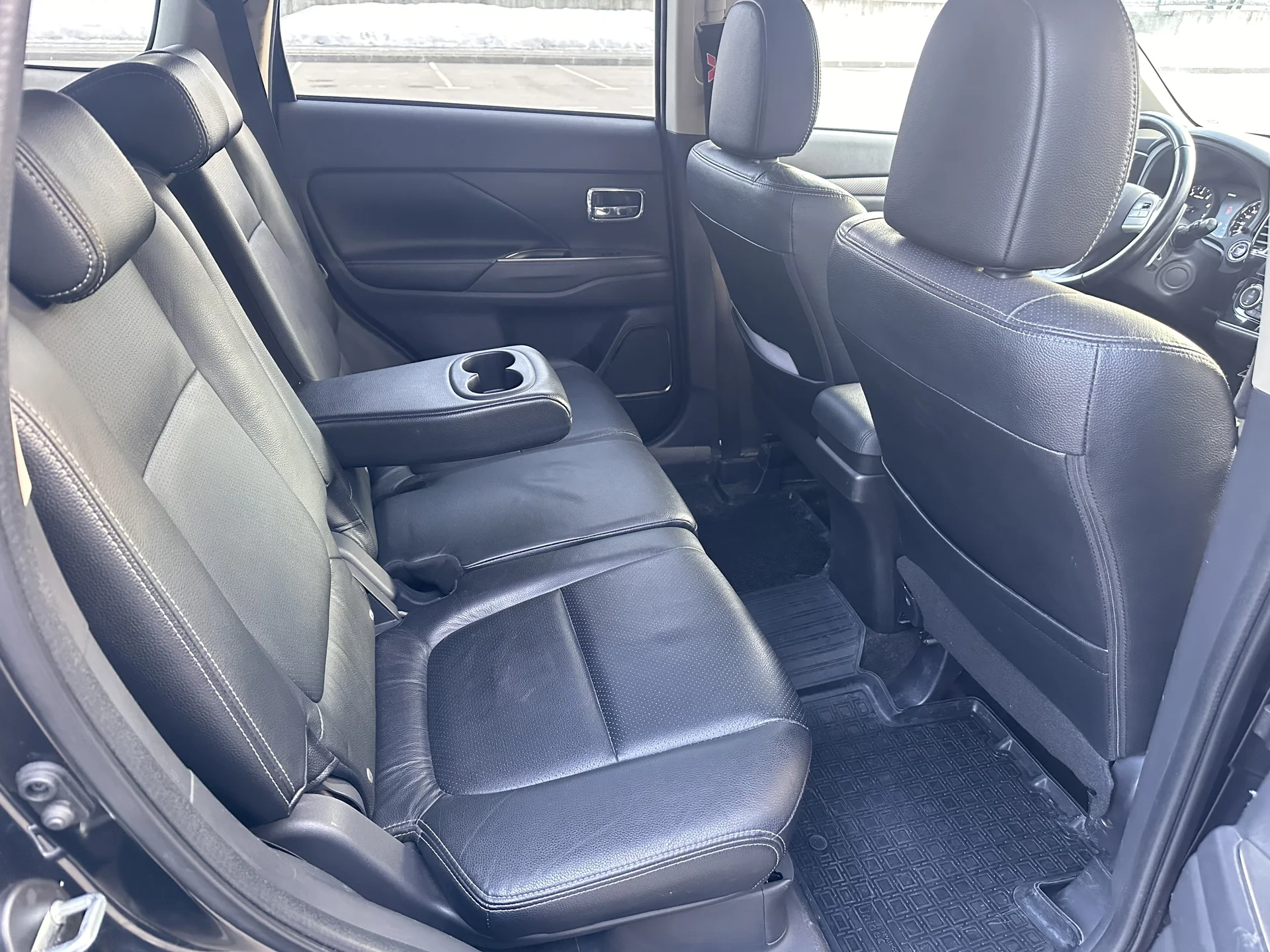Mitsubishi outlander 2.4 2012 - миниатюра 11