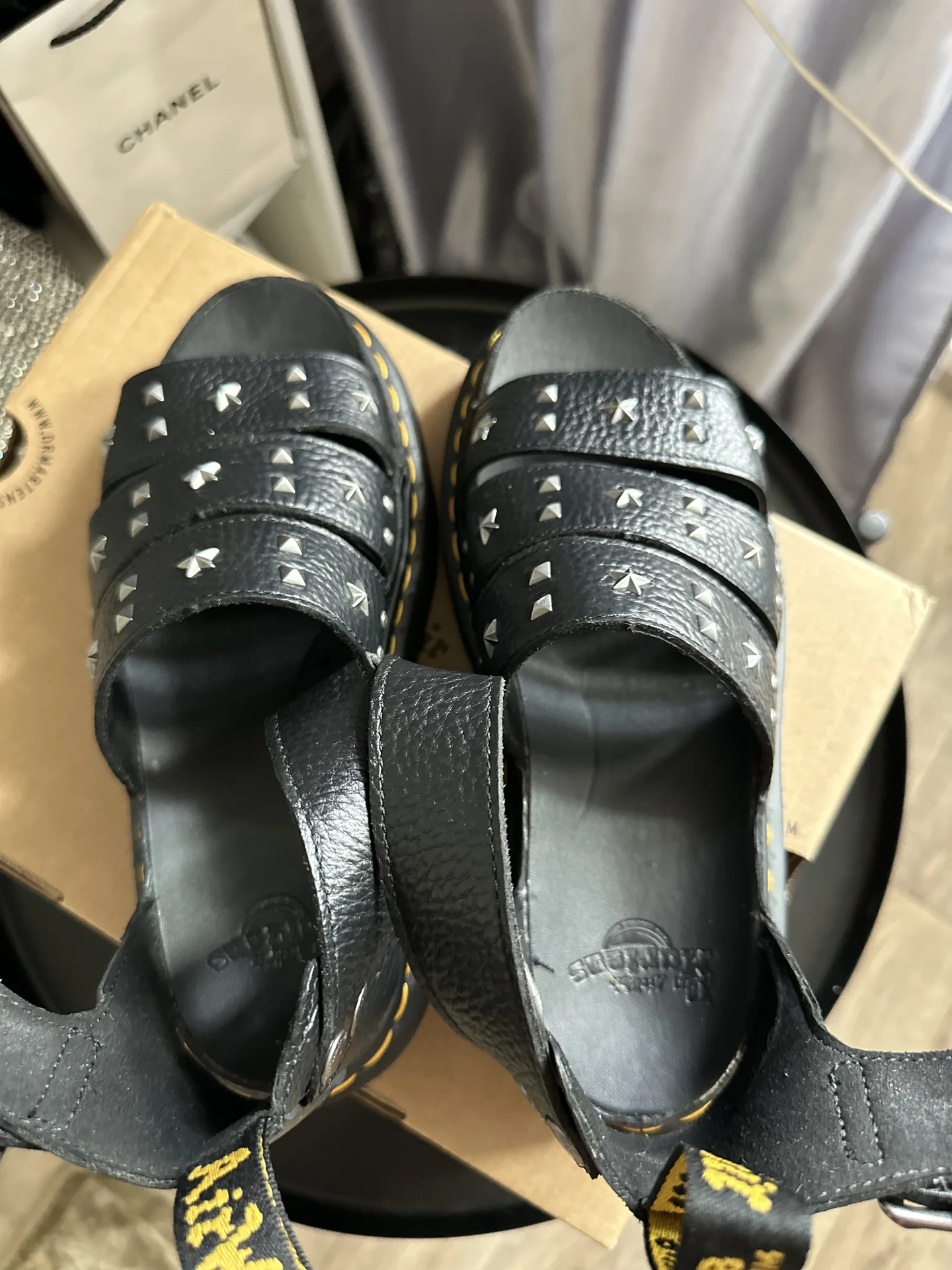 Сандалии dr martens - миниатюра 7