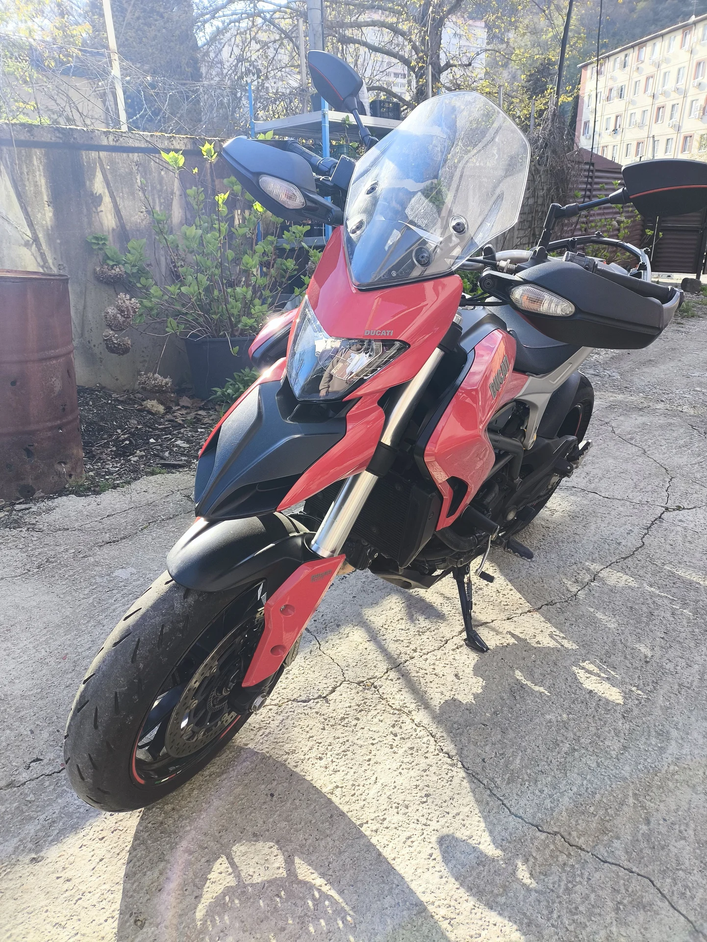 Ducati Hyperstrada 821 разбор запчасти - миниатюра 2