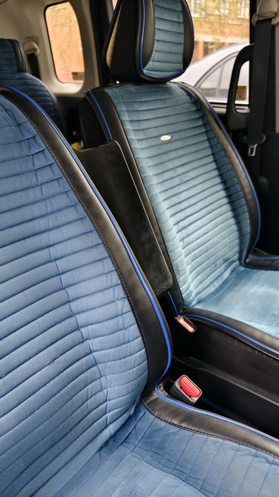 Подлокотник toyota roomy - миниатюра 5