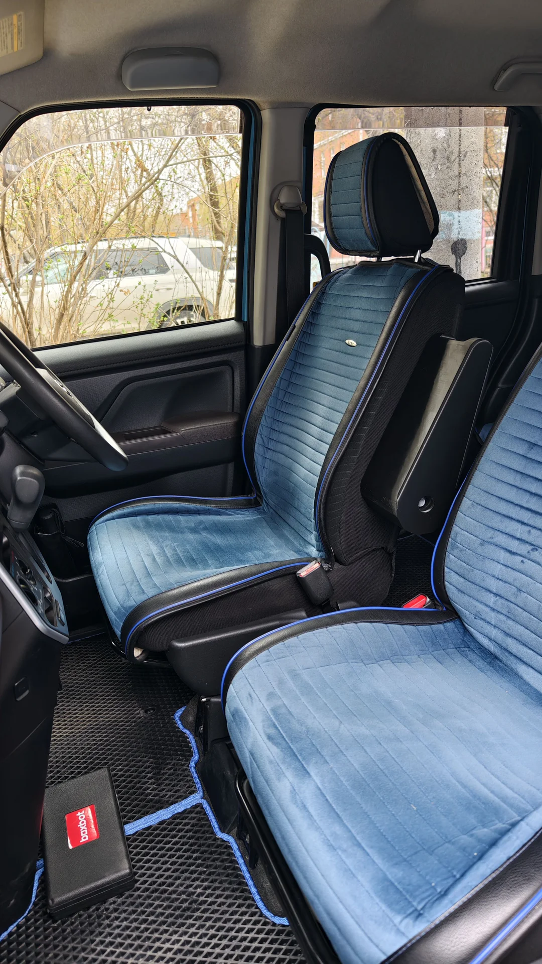Подлокотник toyota roomy - миниатюра 11