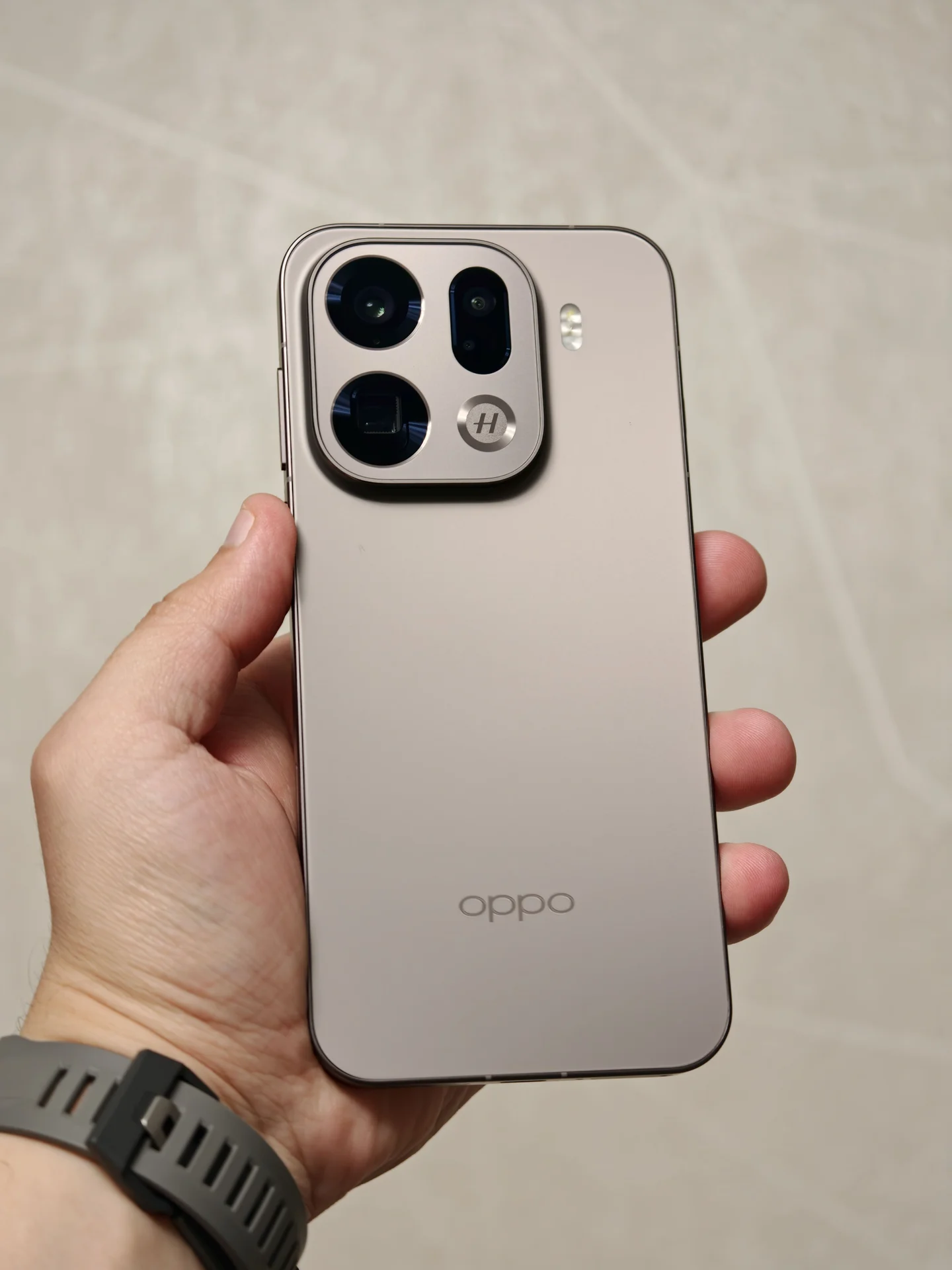 Oppo Find X9 Pro 16/512 Global version, Серый - миниатюра 5