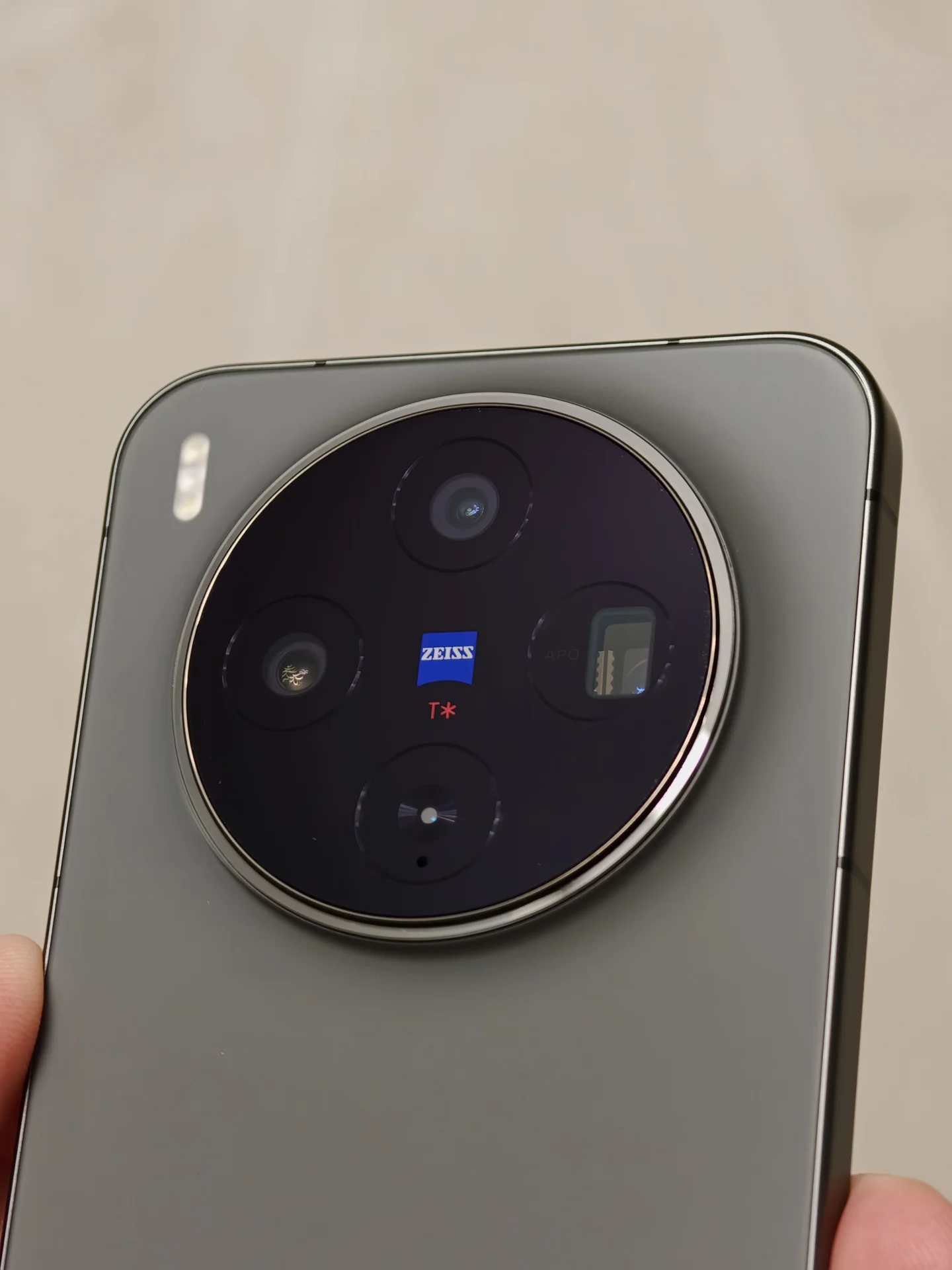 Vivo X300 16/512 Казахстан, Идеал, Zeiss - миниатюра 7