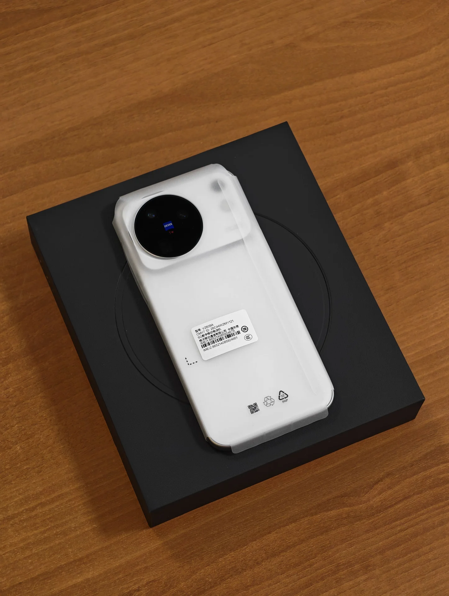 Vivo X500 12/256 Идеал, Белый, для рынка Китая - миниатюра 2