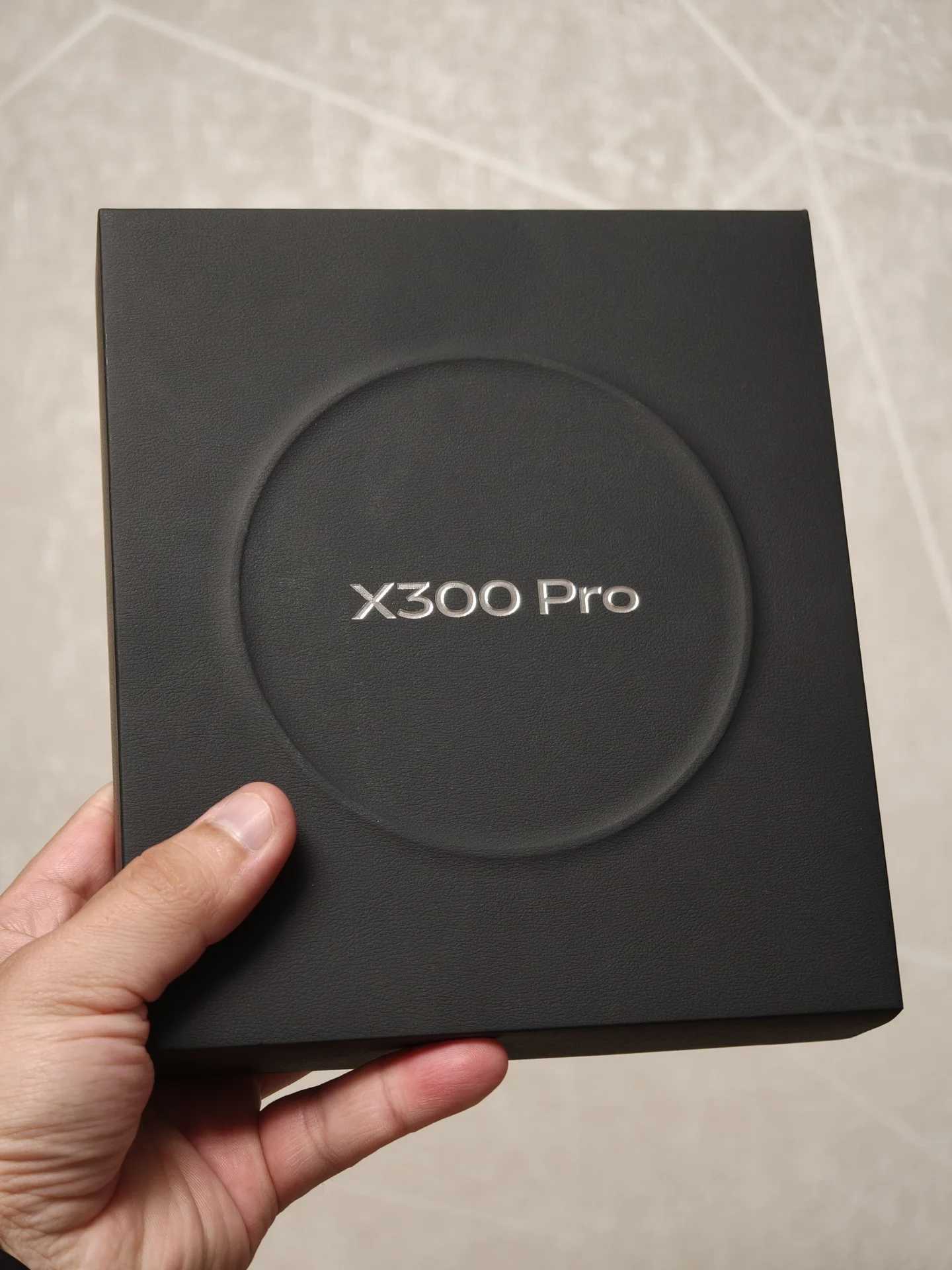 Vivo X300 Pro 16/512 Ростест, Sim+eSim, Черный - изображение 1