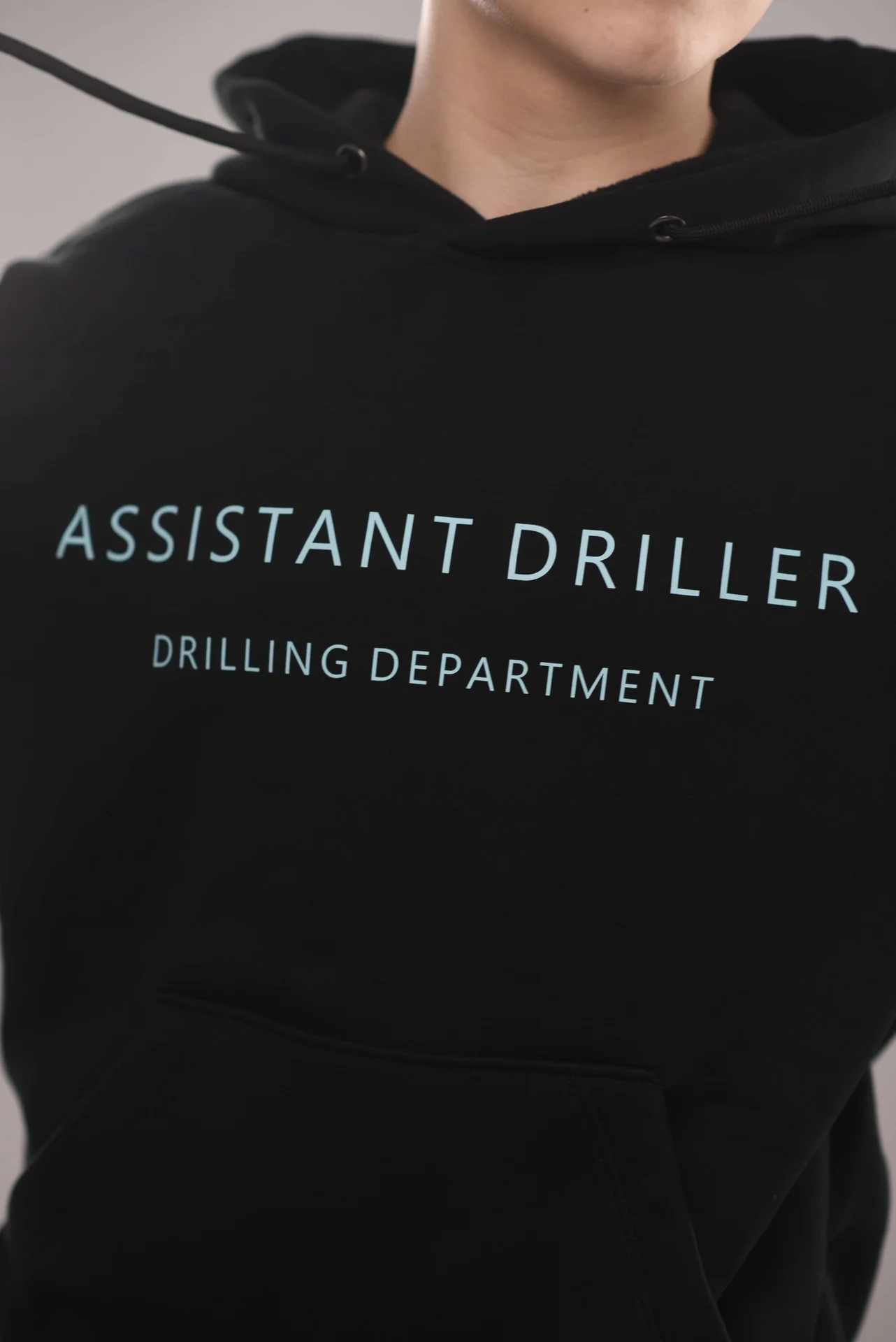 Толстовка мужская с капюшоном принт ASSISTENT DRILLING - изображение 1