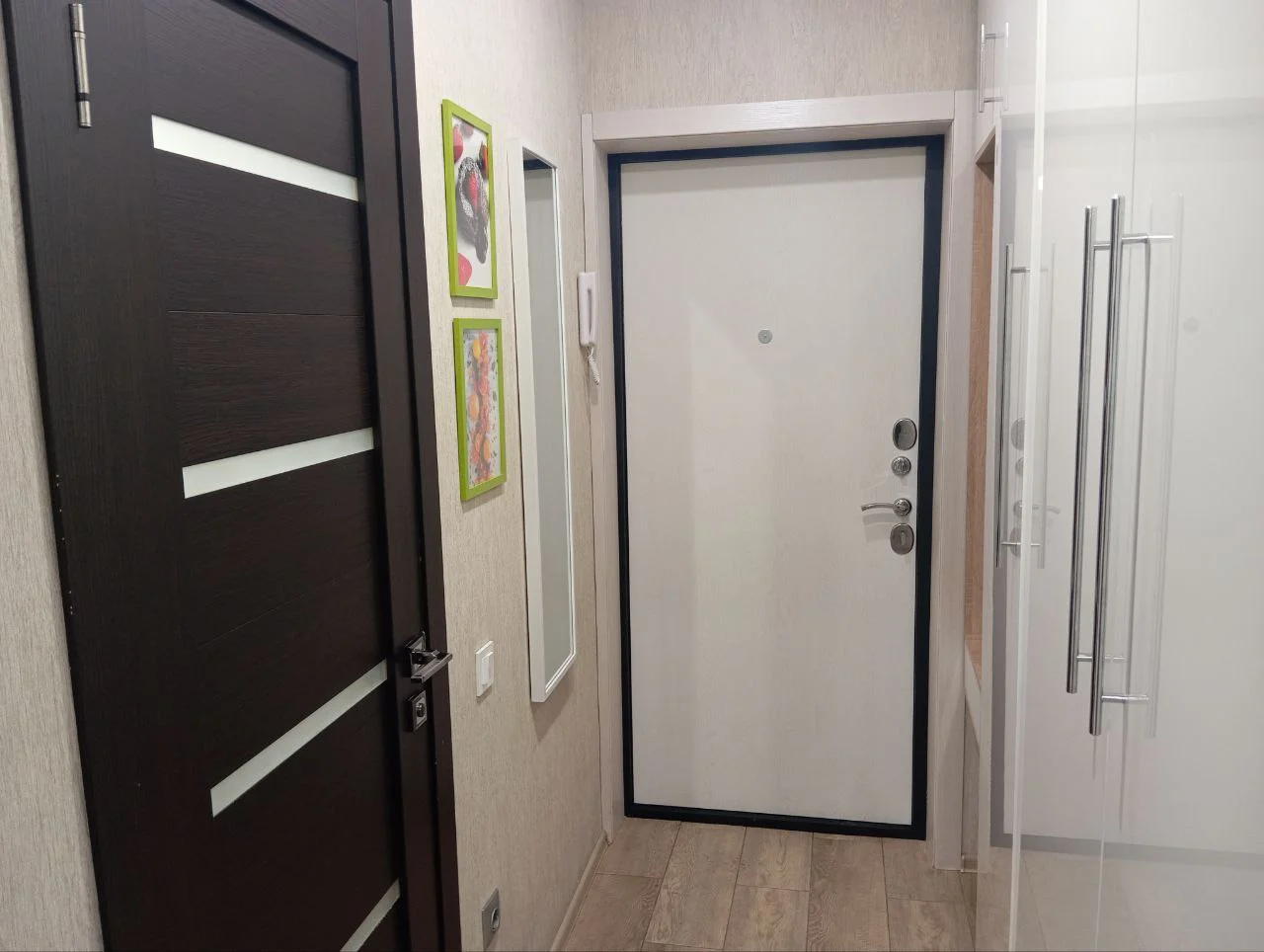 1-к. квартира, 35 м², 2 кровати с Wi-fi - миниатюра 2