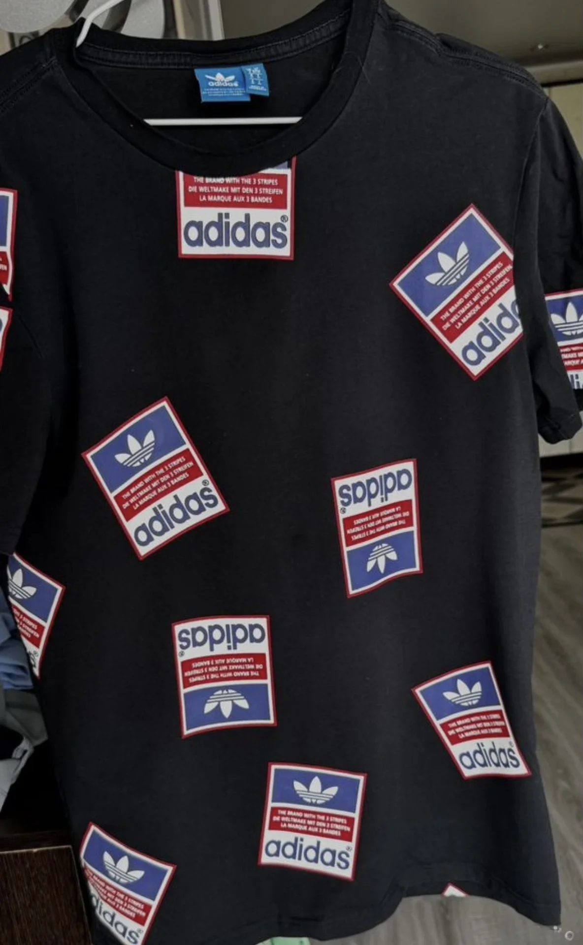 футболка adidas - изображение 1