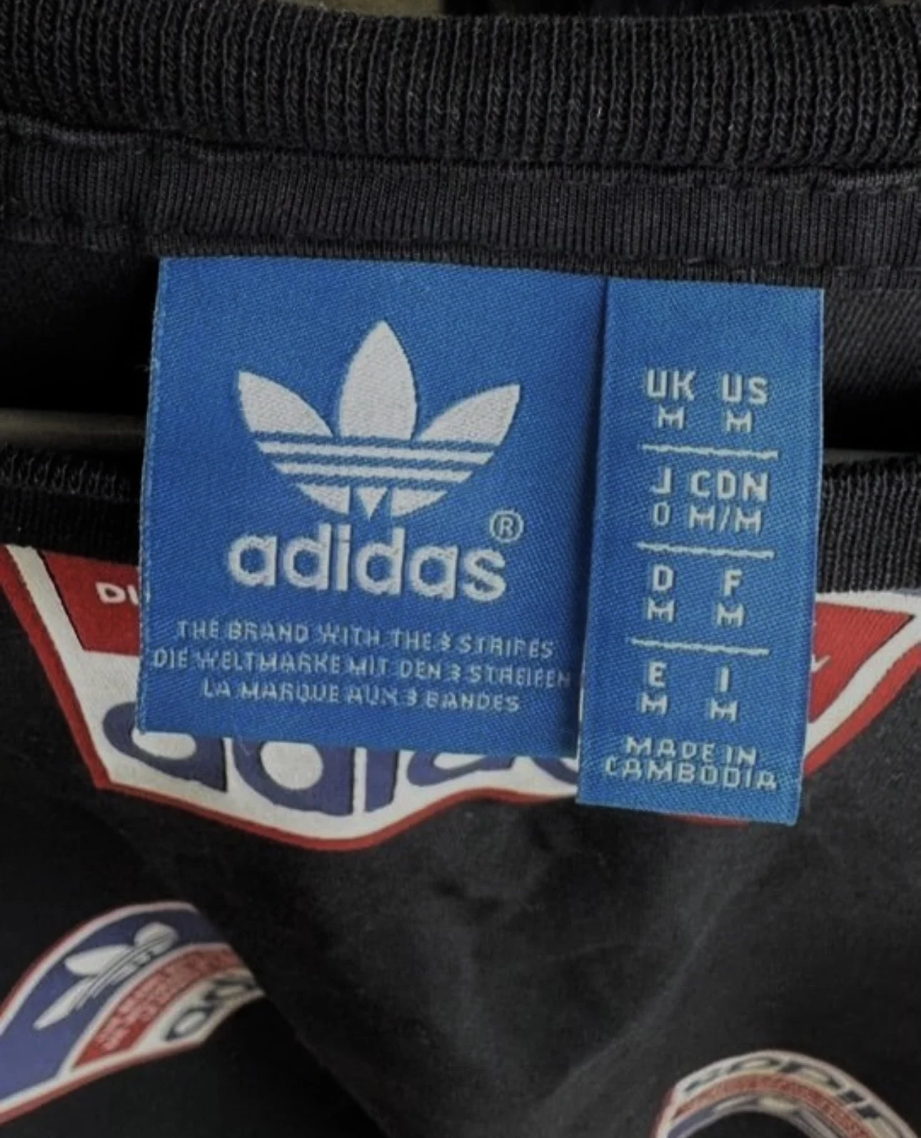 футболка adidas - миниатюра 2