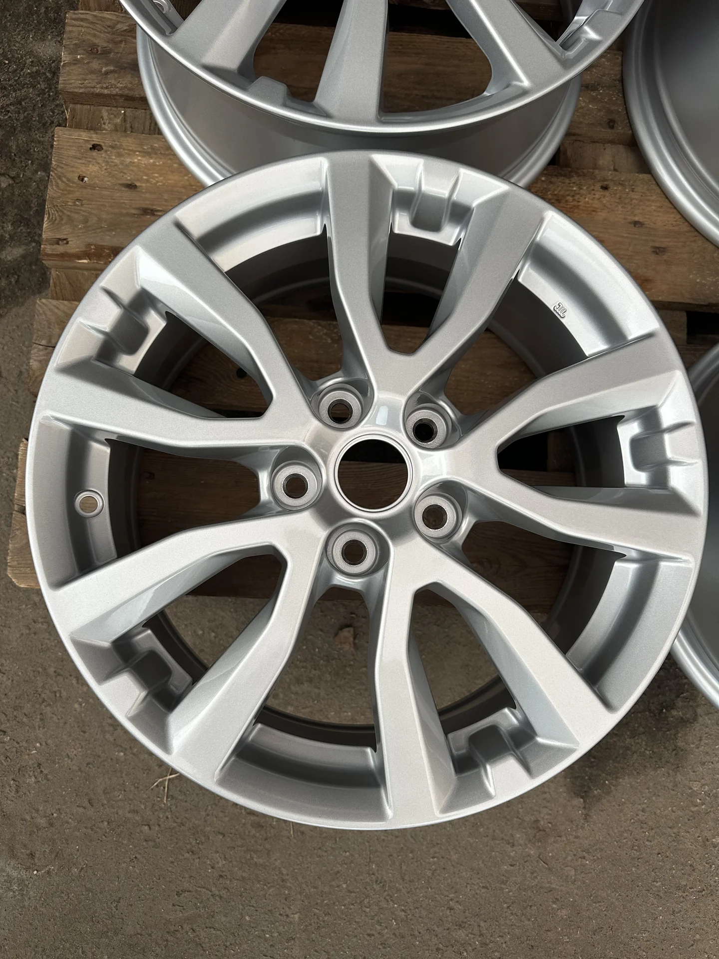 Диски новые литые 17’’ Nissan X trail T32 оригинал - миниатюра 2