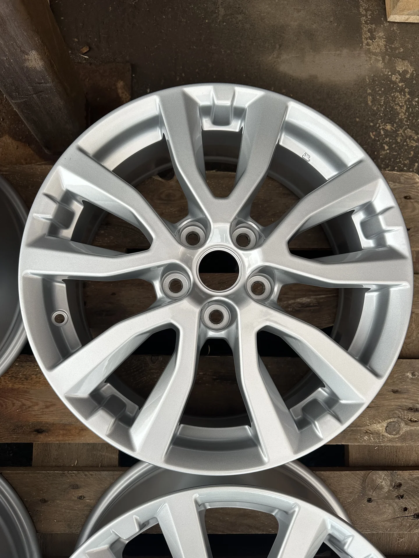 Диски новые литые 17’’ Nissan X trail T32 оригинал - миниатюра 4