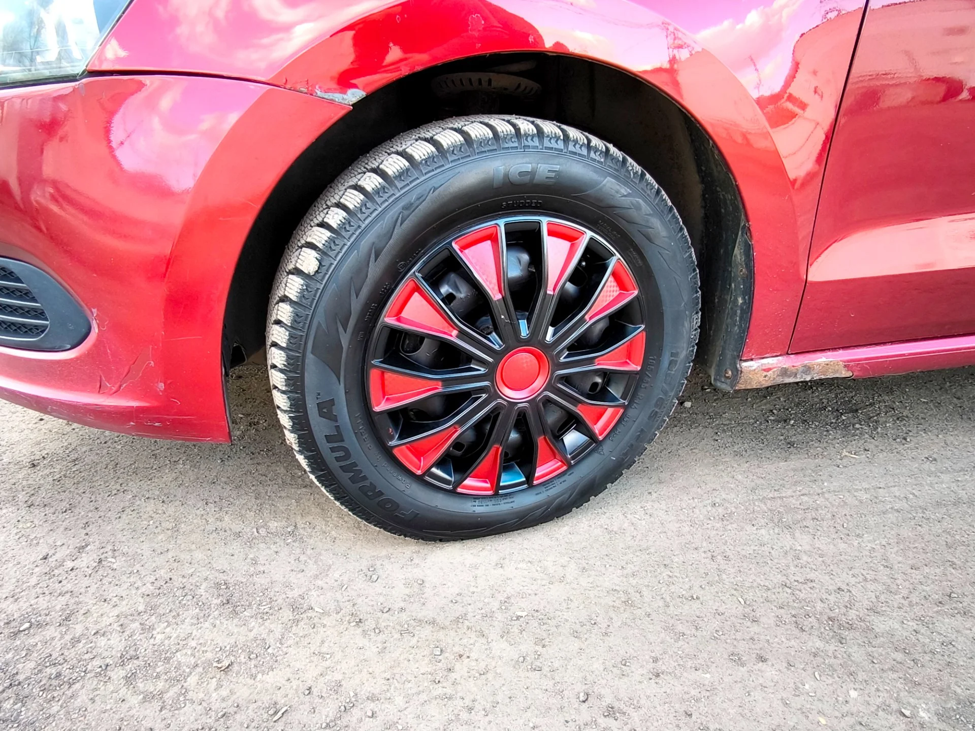 Volkswagen Polo, 2012, МТ - миниатюра 4