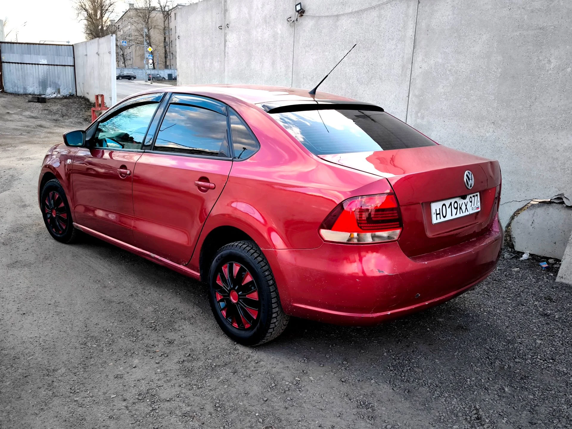 Volkswagen Polo, 2012, МТ - миниатюра 7
