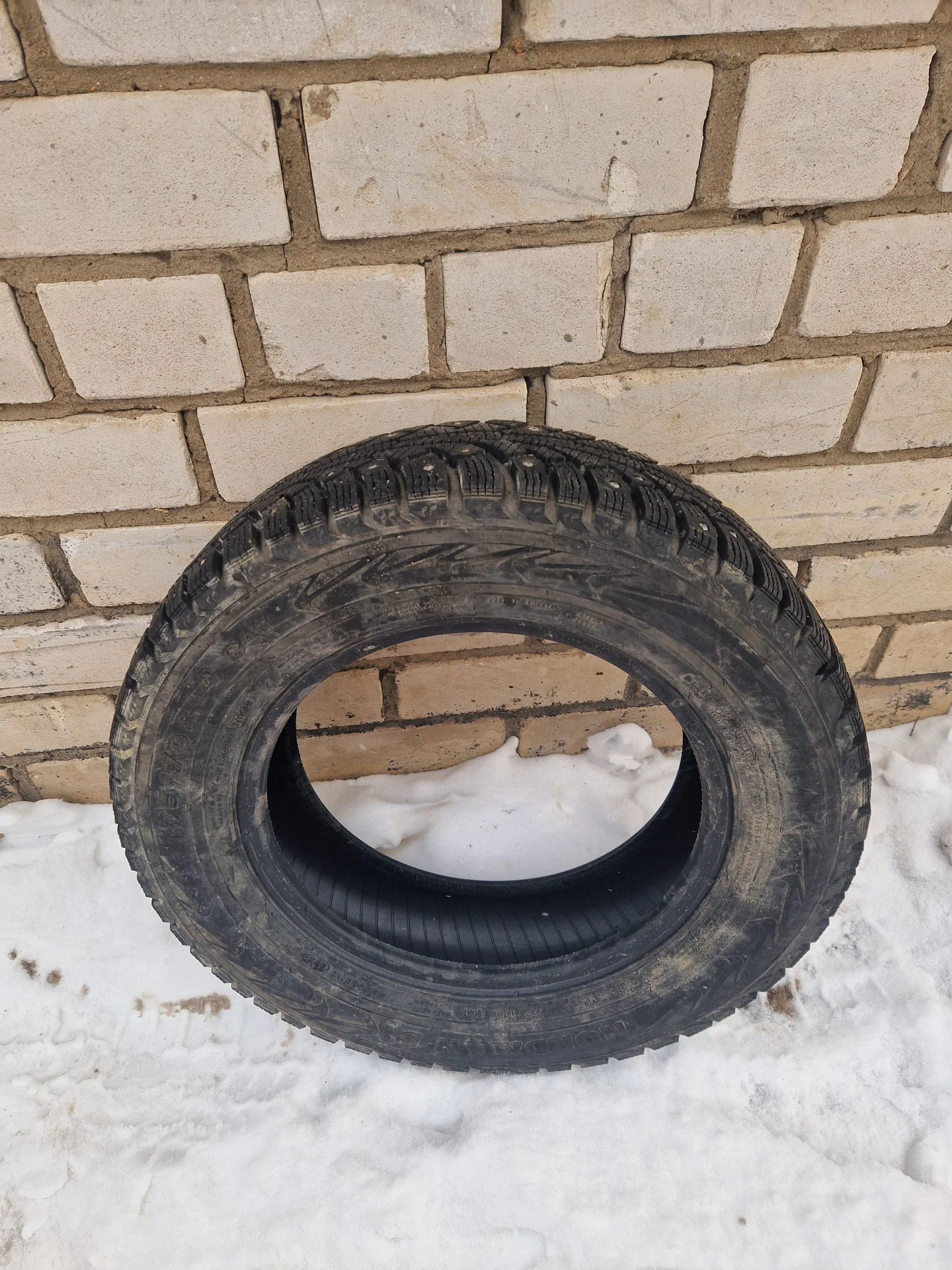 bridgaston b 250 175/70 r14 - изображение 1