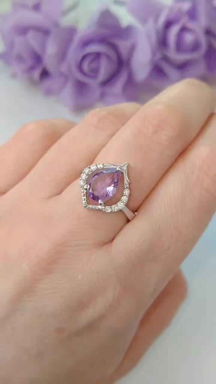 Серебряное кольцо с аметистом - видео 10