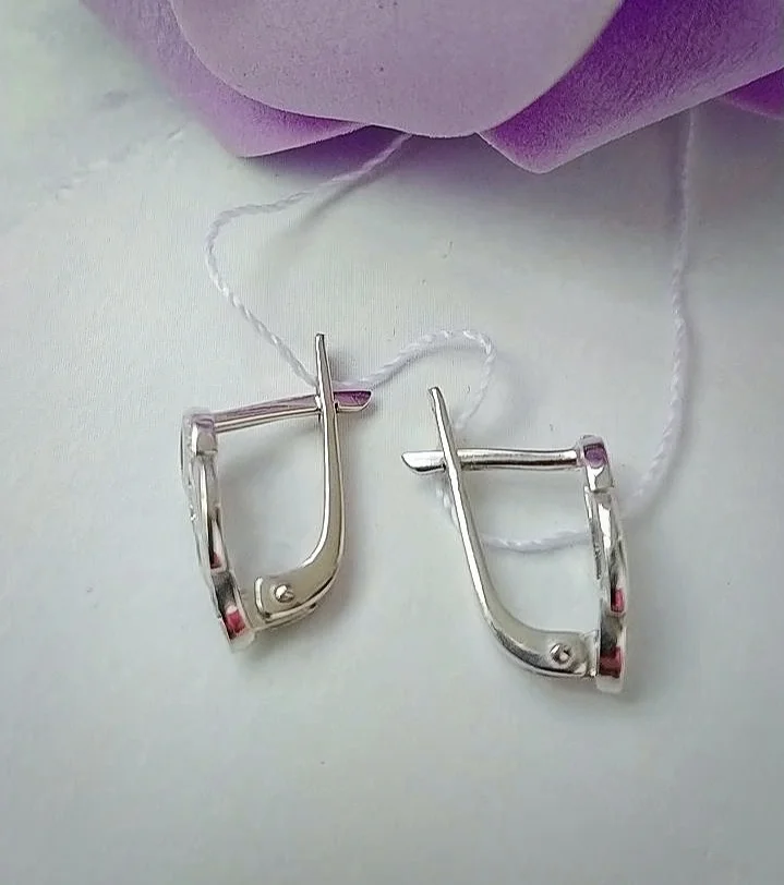 Серебряные серьги с фианитами - миниатюра 4