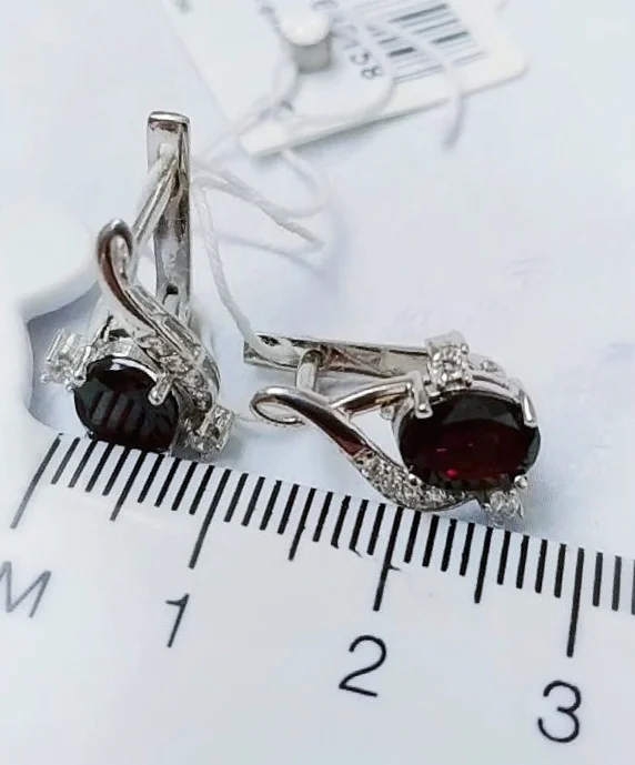 Серебряные серьги с гранатами - миниатюра 8