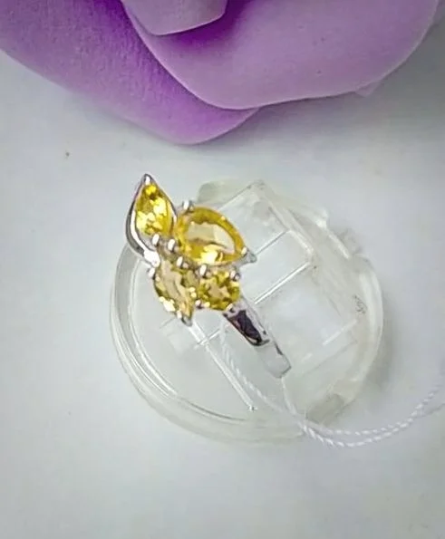 Серебряное кольцо с цитринами - миниатюра 2
