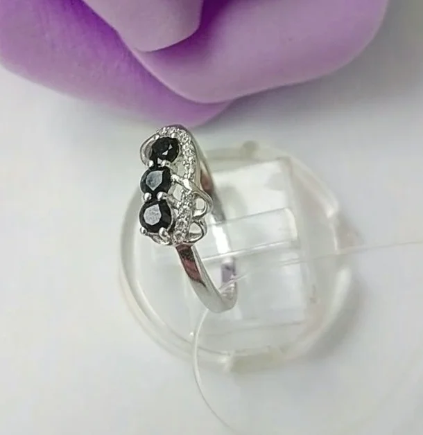 Серебряное кольцо с сапфирами, серебро 925 проба, новое - миниатюра 2