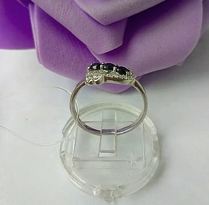 Серебряное кольцо с сапфирами, серебро 925 проба, новое - миниатюра 3