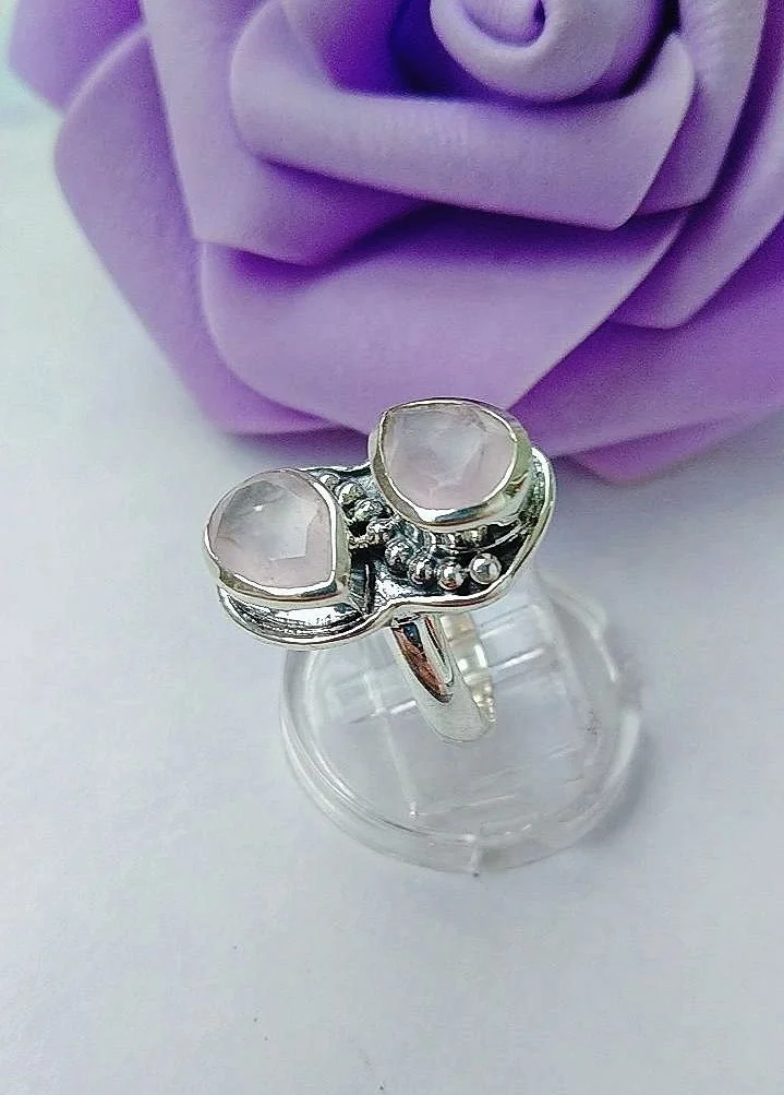 Серебряное кольцо с розовым кварцем - миниатюра 3