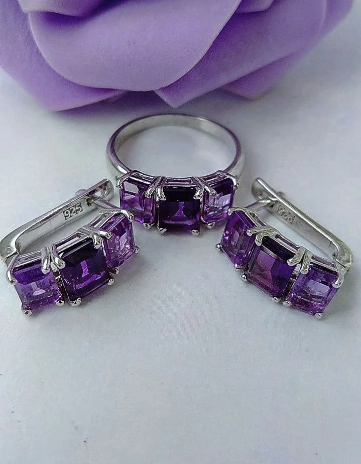 Серебряный комплект с аметистами - изображение 1