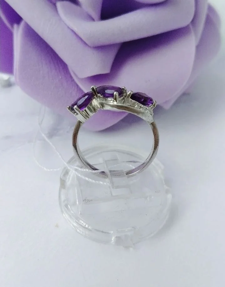 Серебряное кольцо с аметистами - миниатюра 3