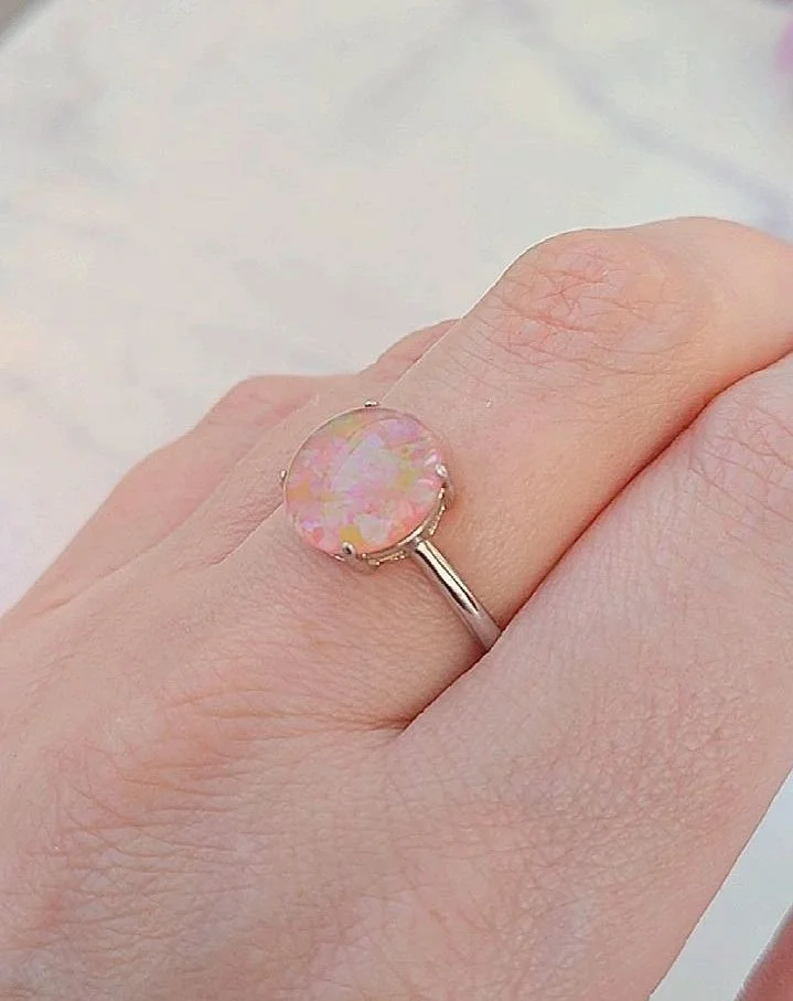 Серебряное кольцо с розовым опалом - миниатюра 7