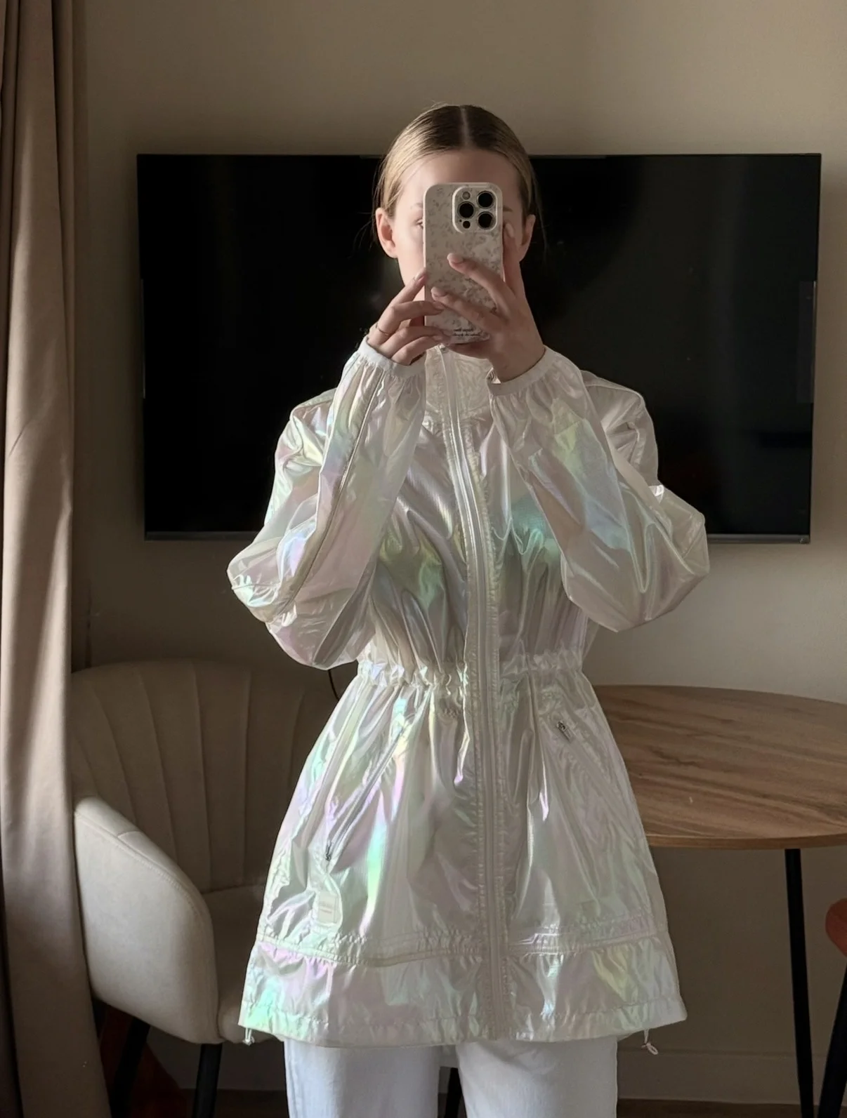 Ветровка Calvin Klein Performance Iridescent - изображение 1