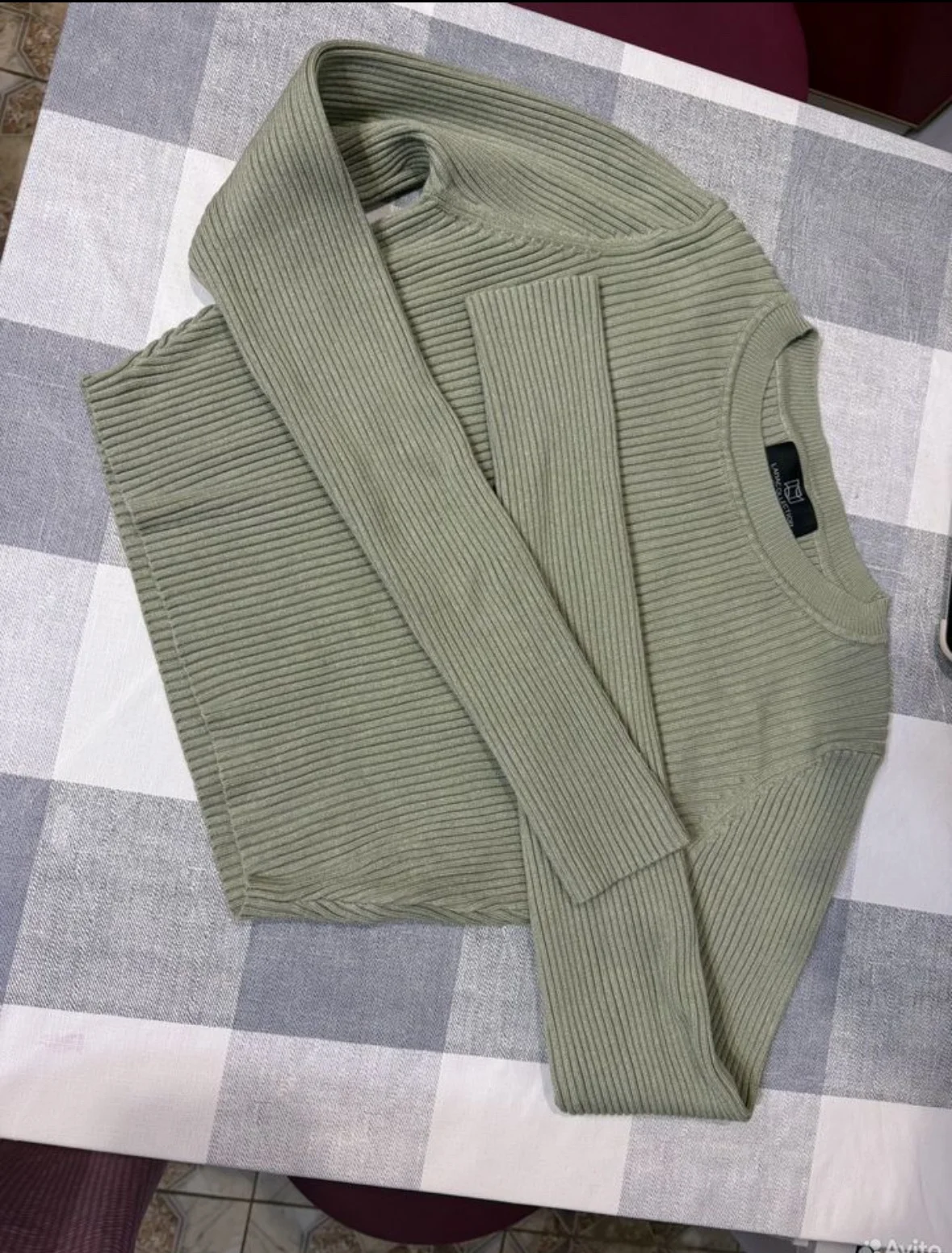 Свитер укороченный женский - миниатюра 3
