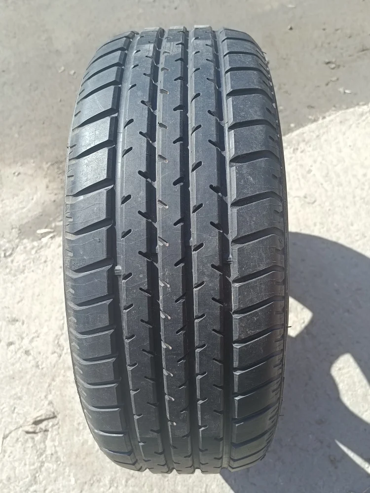 Продам оригинальную запаску Toyota R16 - миниатюра 2