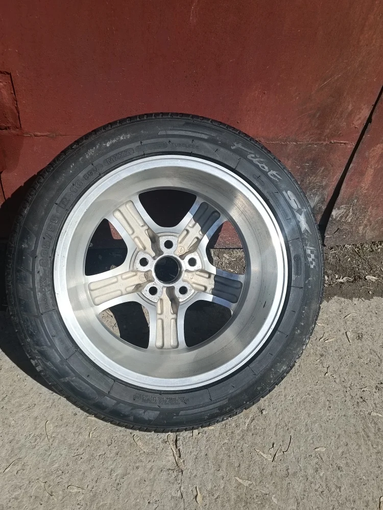 Продам оригинальную запаску Toyota R16 - миниатюра 3