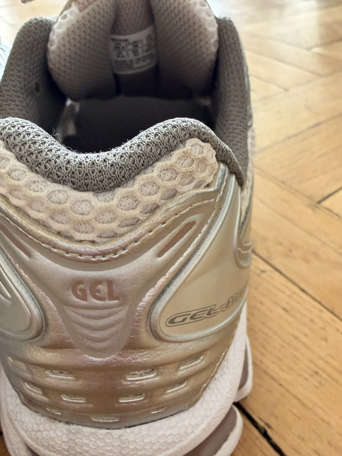 Кроссовки ASICS - миниатюра 3