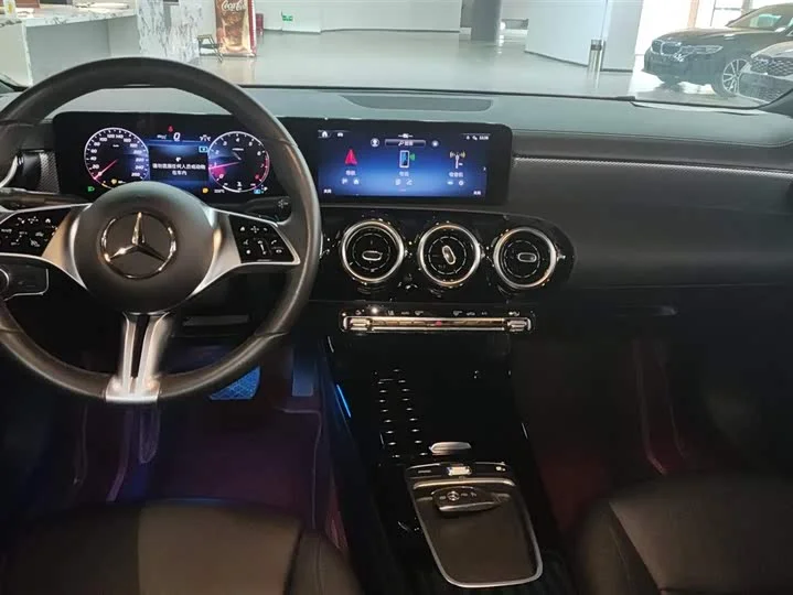 Mercedes-Benz A-Class A 180 L 2024 г.в. - миниатюра 5