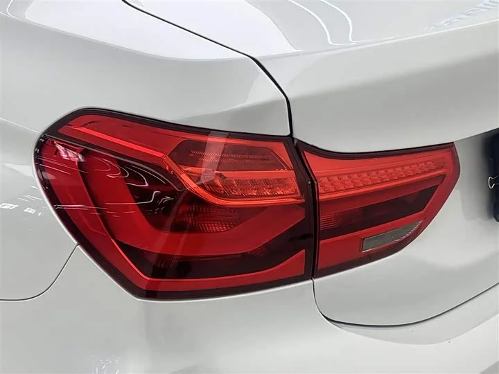 BMW 1-Series 120i M Sport 2023 г.в. - миниатюра 7