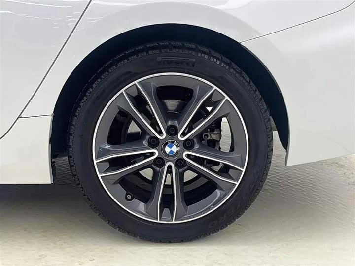BMW 1-Series 120i M Sport 2023 г.в. - миниатюра 15