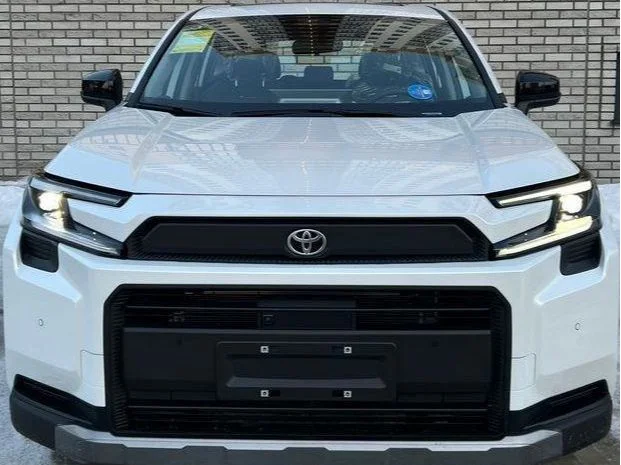TOYOTA RAV 4 2026 г.в. - миниатюра 5
