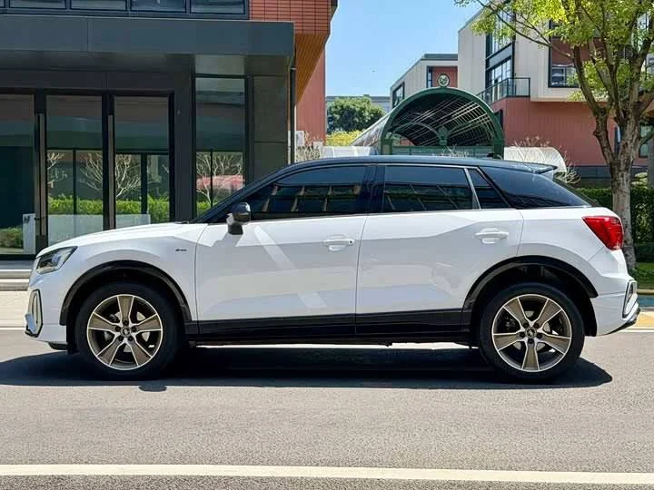 AUDI Q2L 2022 г.в. - миниатюра 9