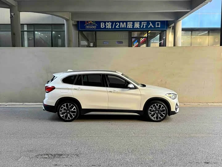 BMW X1 2022 г.в. - миниатюра 4