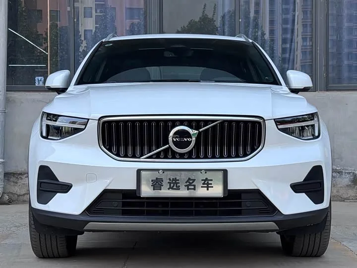 Volvo XC40 2023 г.в. - миниатюра 8