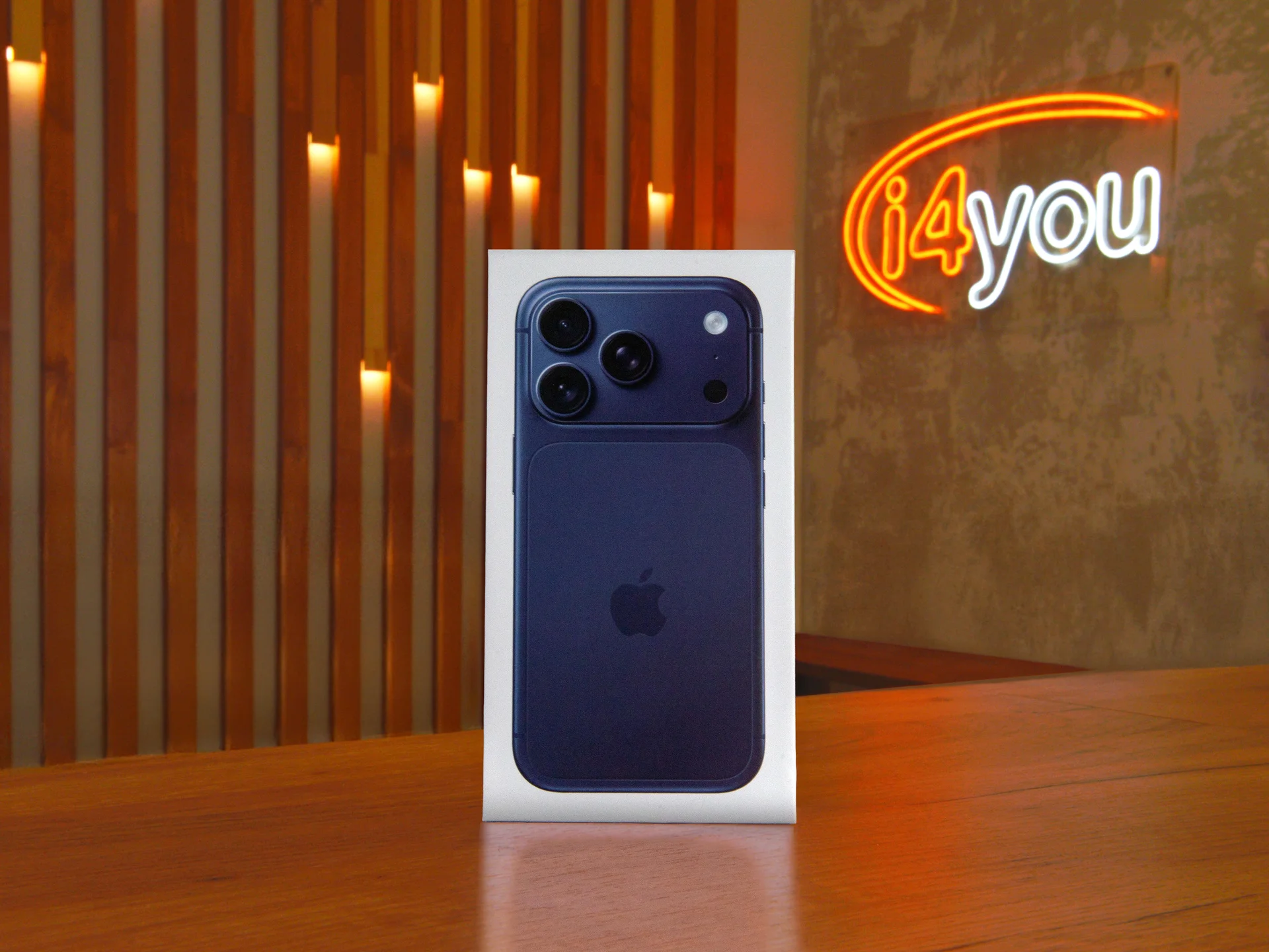 iPhone 17 Pro, 512 ГБ, eSIM - миниатюра 3