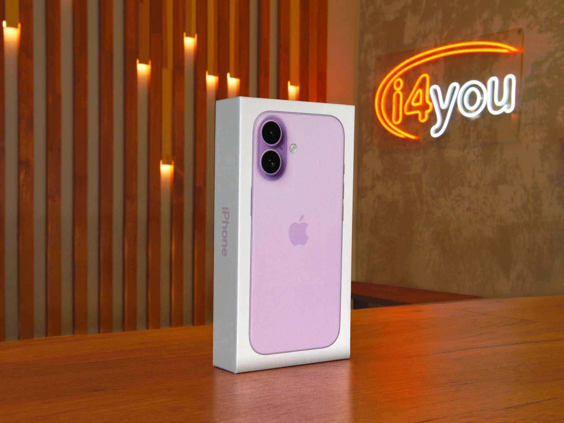 iPhone 17, 256 ГБ, eSIM - изображение 1