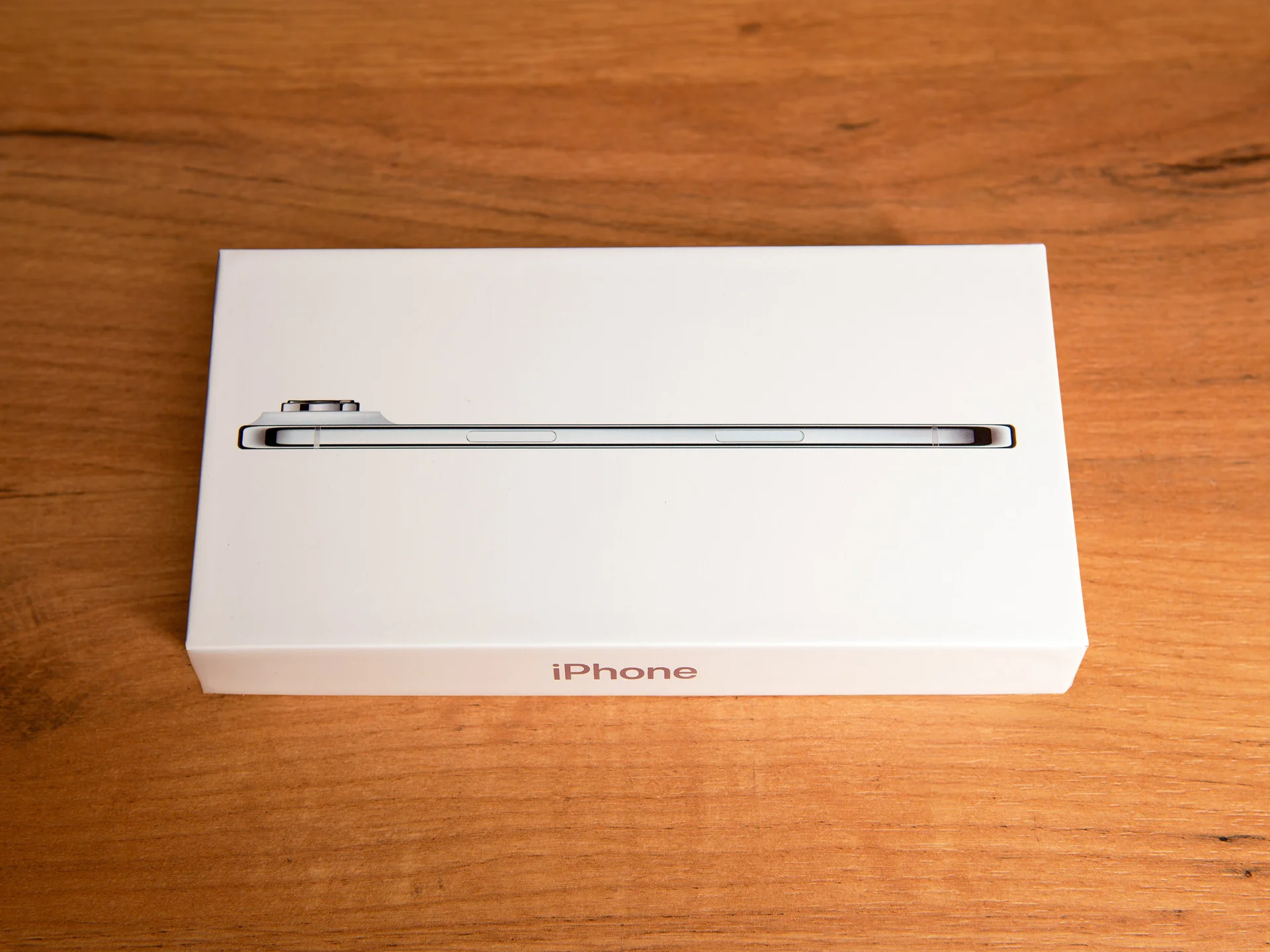 Коробка iPhone Air Sky Blue - миниатюра 1