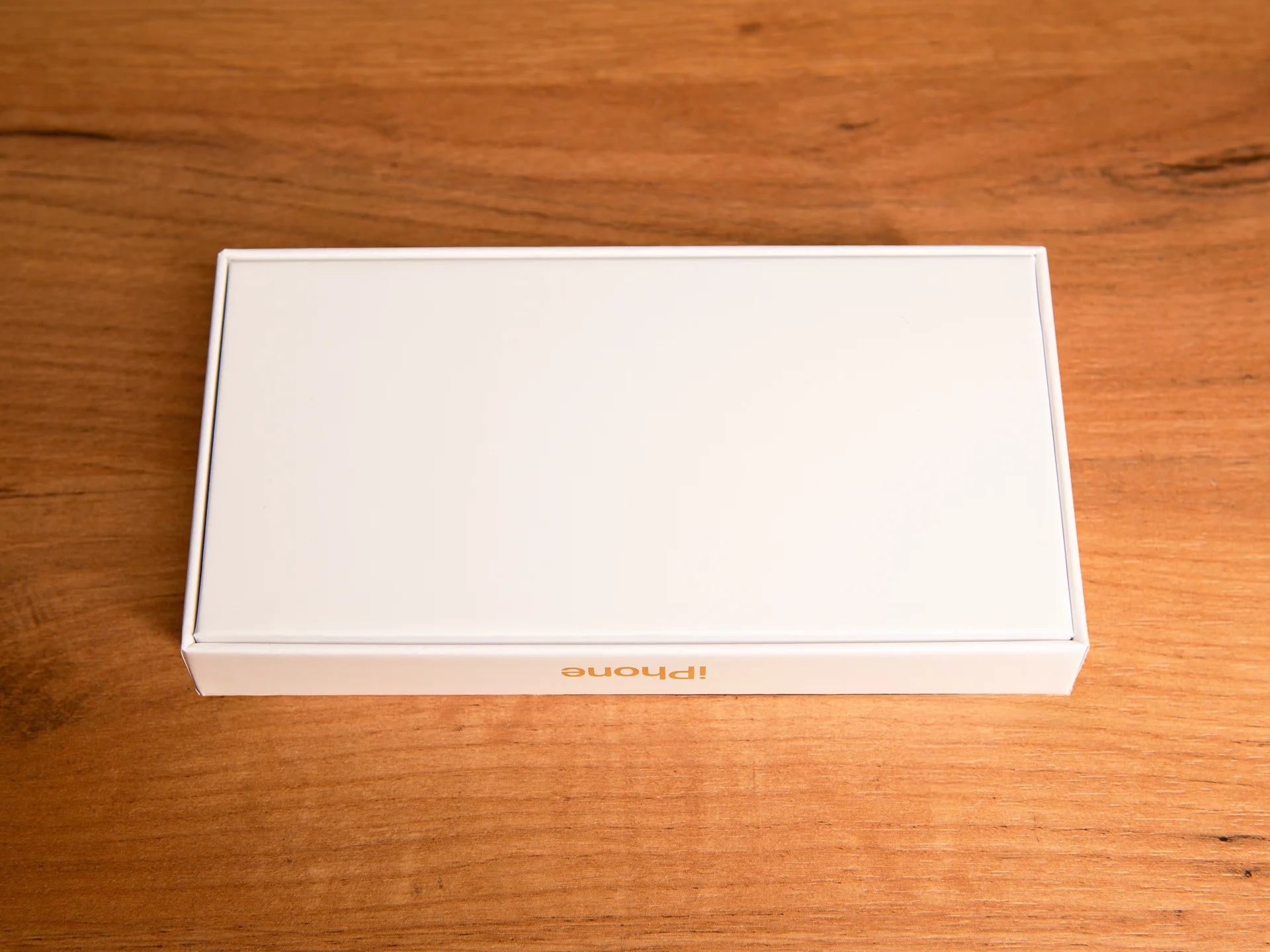 Коробка iPhone Air Cloud White - миниатюра 2