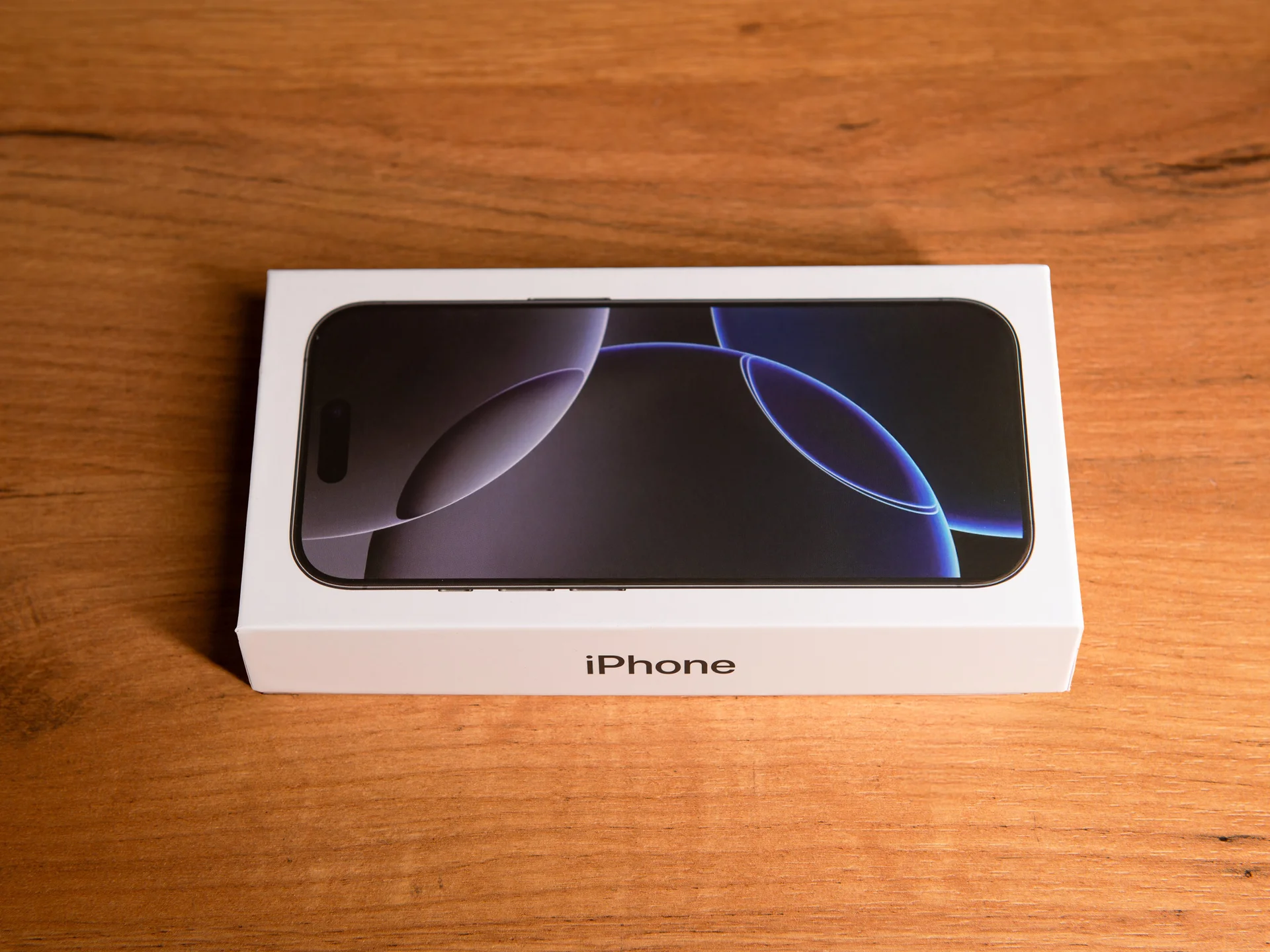 Коробка iPhone 16 Pro Black Titanium (Черный) - изображение 1