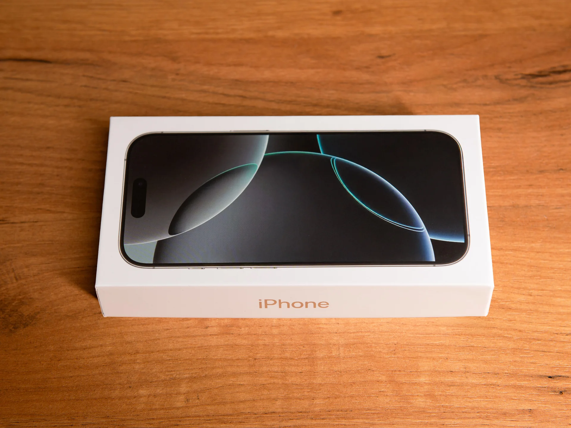 Коробка iPhone 16 Pro White Titanium (Белый) - изображение 1